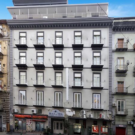 Hotel Dei Mille Napoli Esterno foto